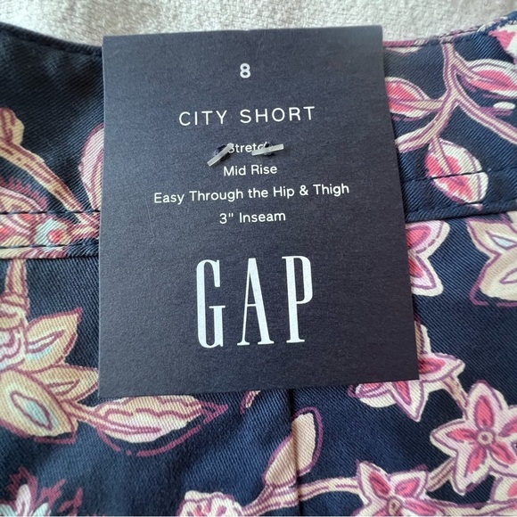 Gap Women NWT Women’s Size 8 Navy Blue Floral Stretch Mid‎ Rise City Shorts - Picture 11 of 11